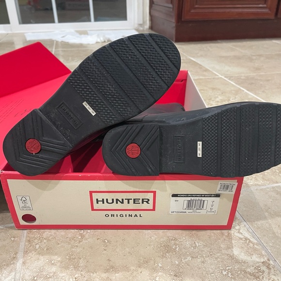 Hunter Original Refined Black Rain Boots - Picture 2 of 3